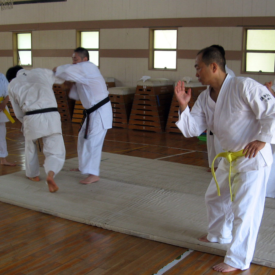 �ڒ��@�w��